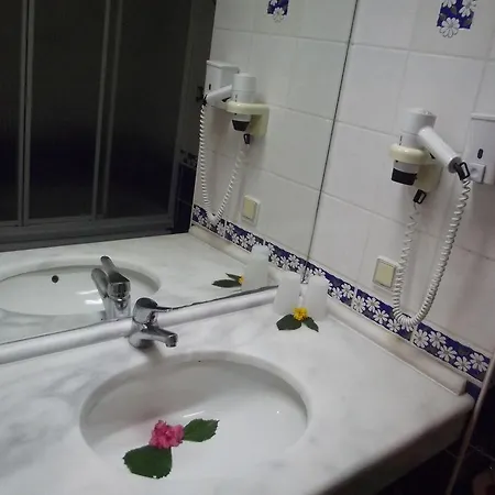 Otel Ege Montana 2*
