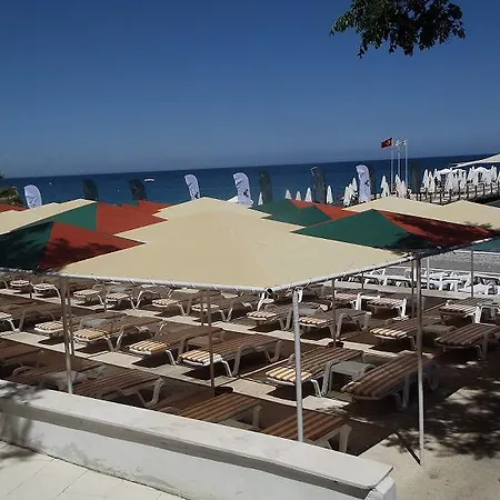 Otel Ege Montana 2*