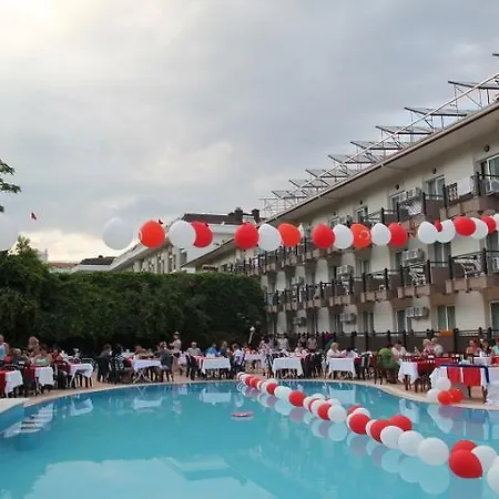 Otel Ege Montana 2*